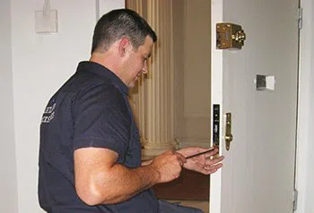 Jersey City Lock & Key Jersey City, NJ 201-374-9220 - Expert-20Locksmith